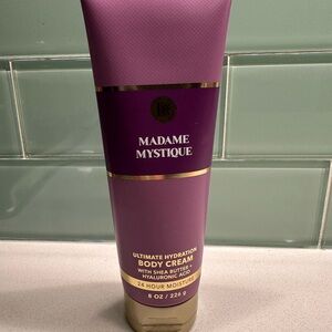 Bath & Body Works Madame Mystique Body Cream brand new